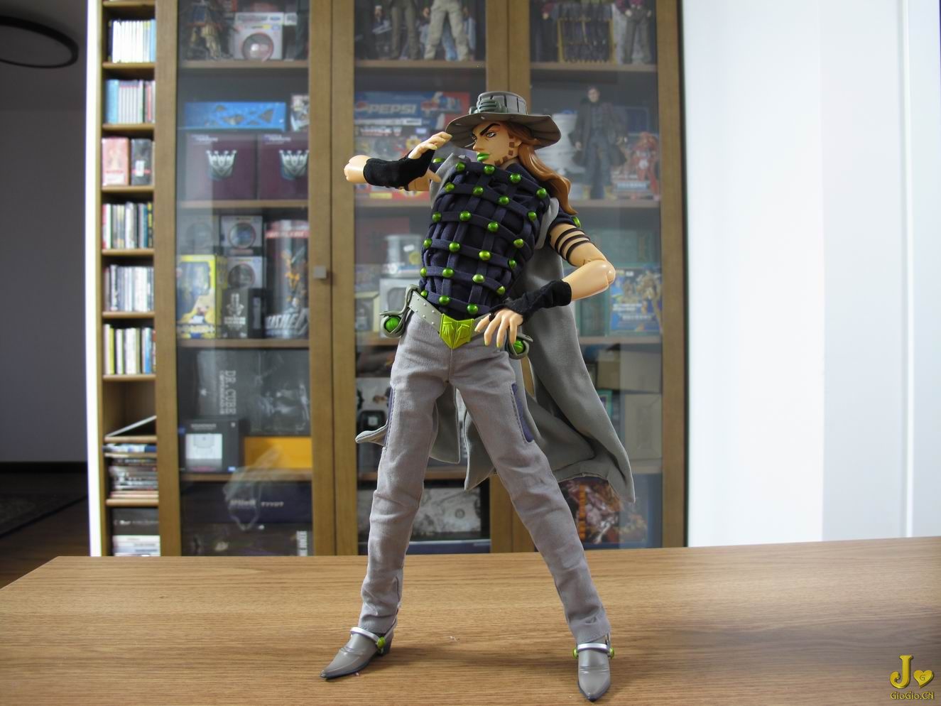 Gyro Zeppeli_40.JPG