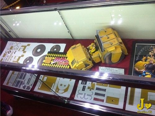wf jojo SAS dio car.jpg