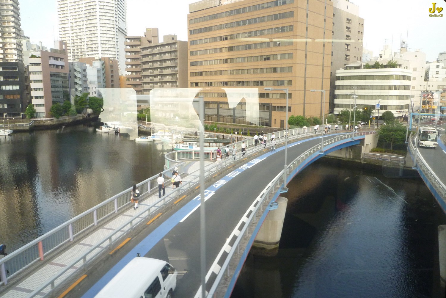 1P1000967.jpg