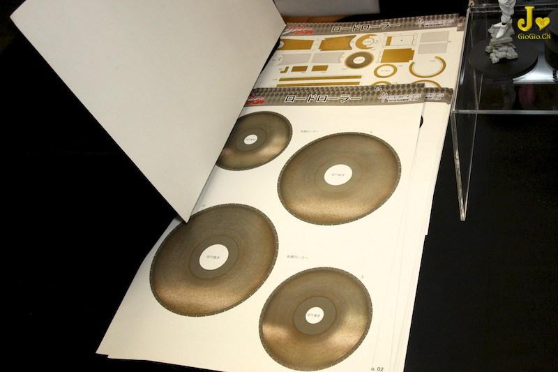 f249.jpg